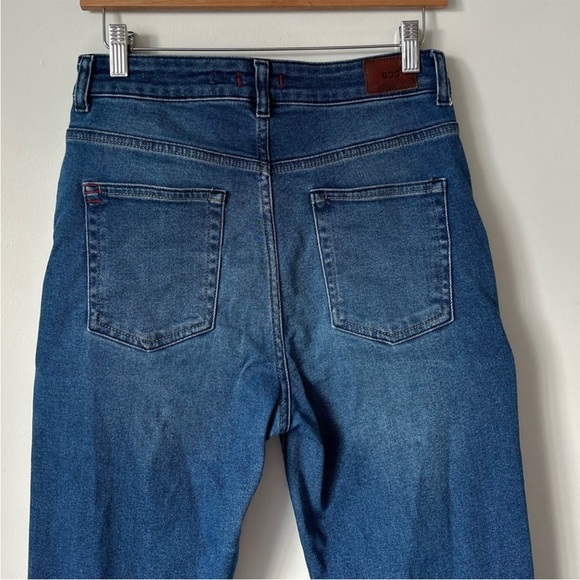 BDG by Urban Outfitters Girlfriend Jean 28/26 - Picture 4 of 10